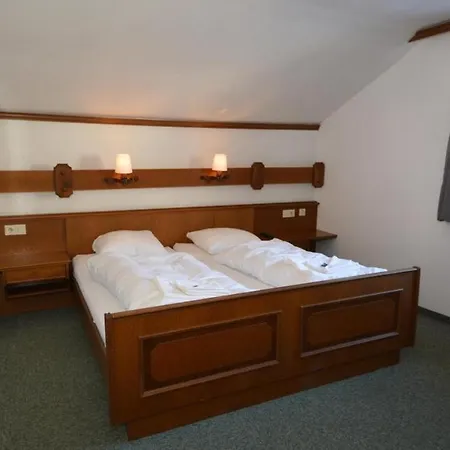 Vendégház Gaestepension Hermann Arnold Sölden